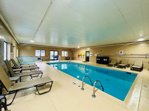 泳池, Comfort Suites Georgetown in 喬治敦