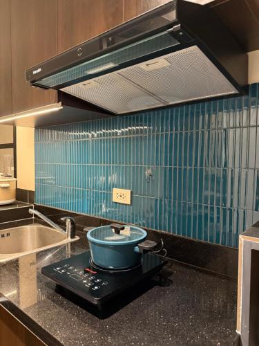 Cozy and elegant condo in Quezon city in Santolan