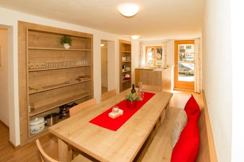 Kitchen, Apart Falkneralm in Burgstein