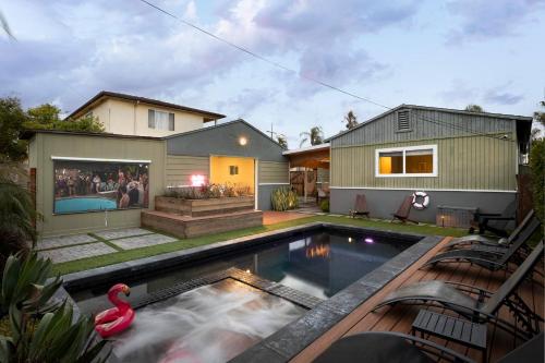 SoCal Living w/ Pool, hot tub and movie theater – khách sạn tại Trung Tam Thanh Pho
