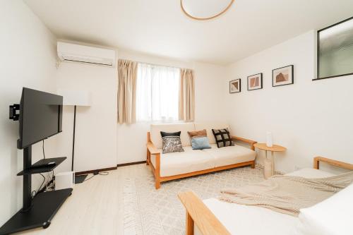 近skytree 3层别墅 全新装修 车站8分钟 3室1厅1浴室2卫生间 设施齐全 最大8人Easy Access to Skystree 3 rooms 1dining room 1 bathrooms 2toilets Max 8P 8mins to St a