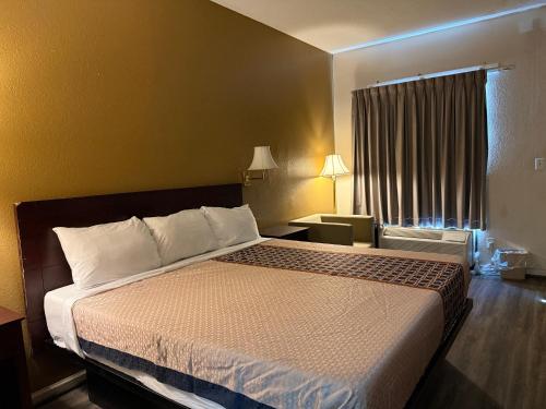 Budgetel Inn and Suites- FORT GORDON