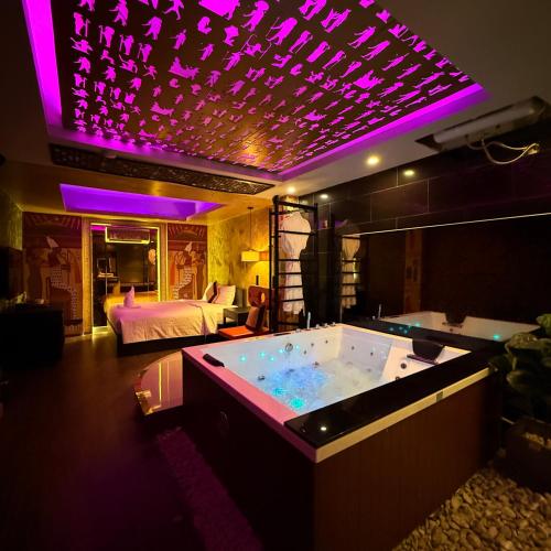 拉多瑪恩阿穆爾酒店 (La Doma en Amour Hotel ) in 第5郡