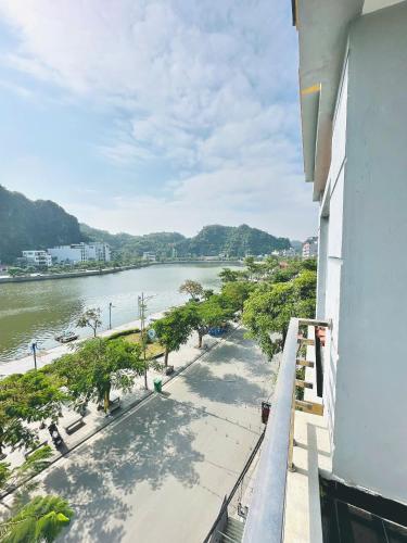 MB CENTRAL HOTEL CAT BA