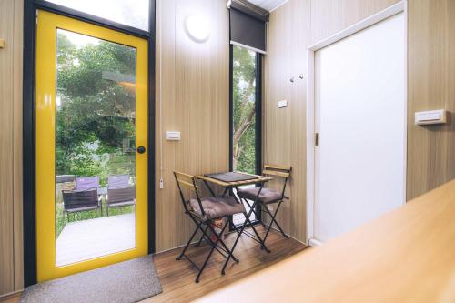 Wild Look Secret Cabins by Tiny Away in Nanao Township