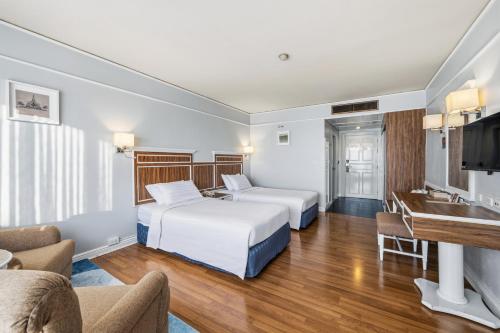 room detail thumbnail 1