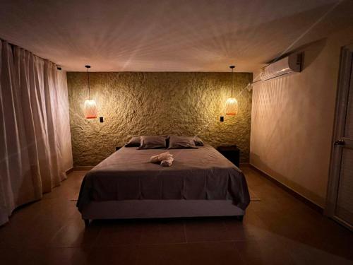Hojarasca Lodge