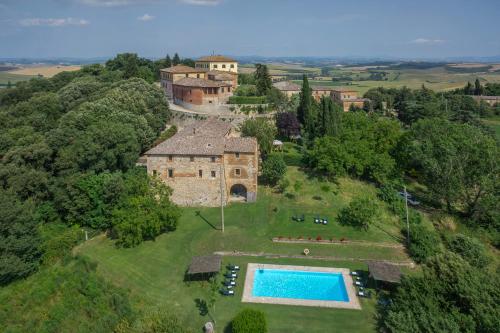 Appartamenti Villa e Fattoria di Radi Tuscany