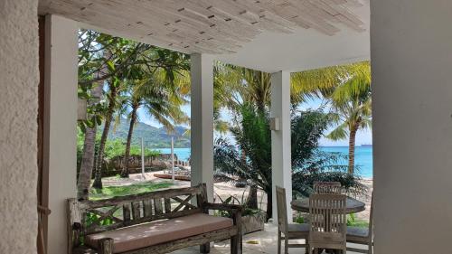 Balcony/terrace, MYAMO Beach Lodge in Beru