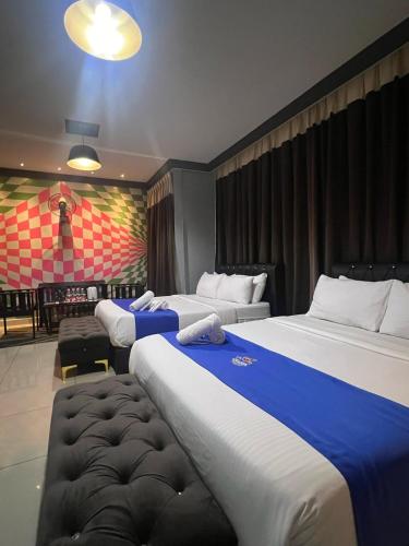 Ghazrins Hotel Dataran Larkin in Johor Bahru