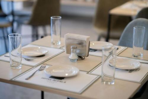 Hotel Alcalà Centro - image 4