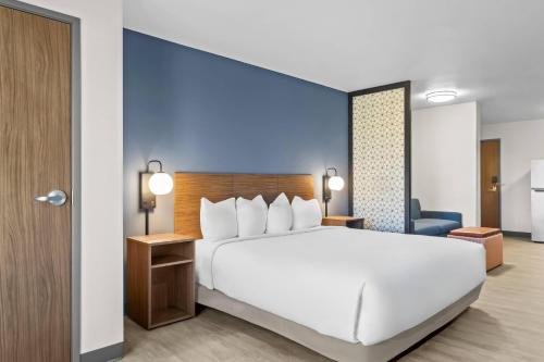 Everhome Suites Bowling Green by Choice Hotels - image 14