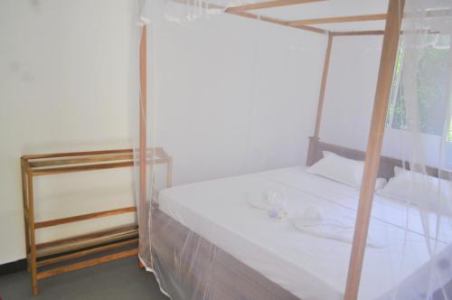 Sunny's Hide Out - image 5