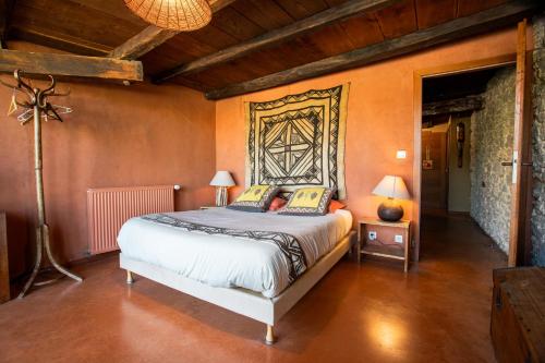 Chambres d'hôtes Les Charmettes Room Type - Family Suite with Balcony