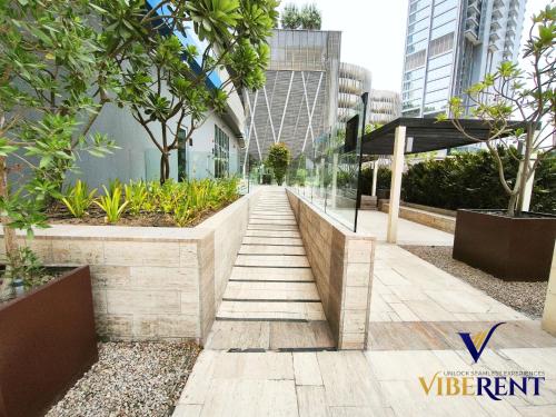Classy 1BHK Mall Burj Khalifa - image 10