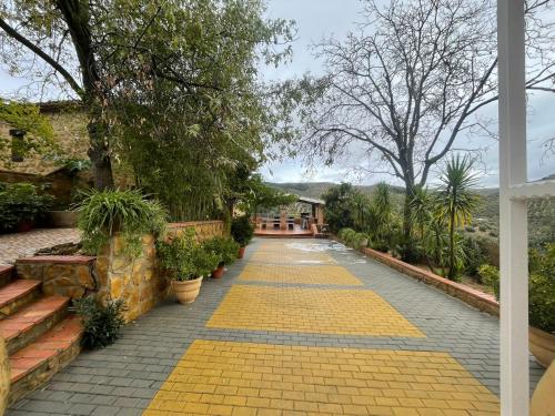 Garden, Casa Rural Huerta Del Cura in Fuente de las Monjas
