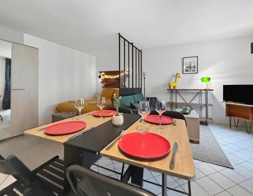 Studio serein, RER 5mn,Paris en 15mn,commerces 3mn in Nogent-sur-Marne