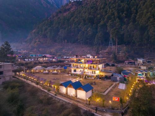 Himtrek Stays Katagala - Kasol