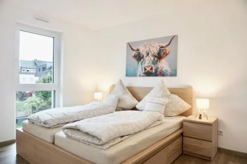 Gemütliches 1 Schlafzimmer Apartment mit Balkon & privatem Stellplatz für bis zu 4 Personen unmittelbar an der Mosel in Koblenz, Deutschland