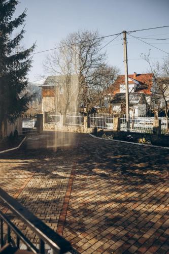 VerhHouse - image 4