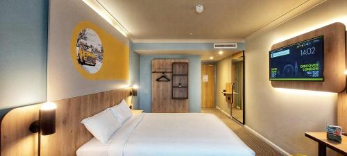 Guestroom, B&B HOTEL London Heathrow in Windsor