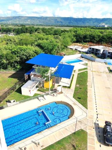 Five Homes Ricaurte