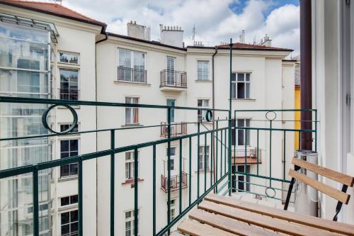 Selinor Old Town Apartments - image 14