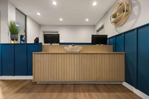 Sonesta Simply Suites Irvine East Foothill - image 9