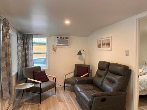 2 bedrooms, 2 beds
