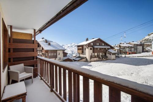 Mountain View Ski-In and Ski-Out Apartment - La Reine Blanche in Val Thorens