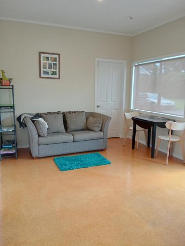 Cosy Nights - modern, self-contained with parking in Kerikeri