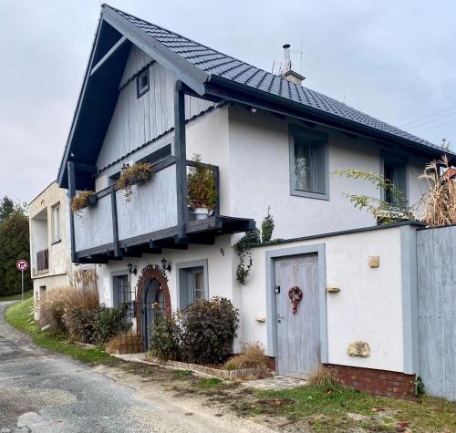 陽台/露台, NAD STARÝM SKLEPEM (NAD STARYM SKLEPEM) in 華爾蒂察