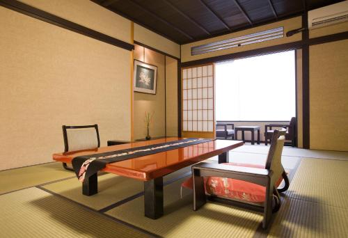 Kanazawa Chaya Ryokan