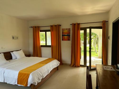 Hôtel Éden Roc Ivoire (Hotel Eden Roc Ivoire) in San-Pedro