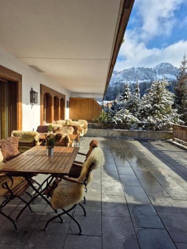 Изглед, Hotel des Alpes Superieur in Саанен