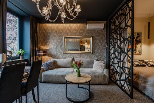 Apartamenty Czestochowa pod Jasna Gora Teresy 4-3 parking gratis - Czestochowa