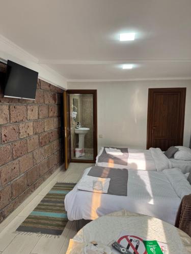 Sunny Village Hotel in Haghpat