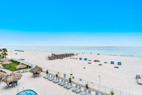 Sand Dollar 311 in Indian Shores (Florida)