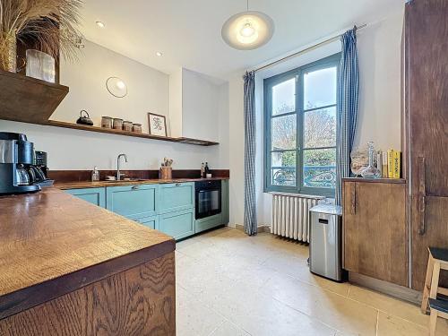 Charming bourgeois house – Précy town centre (Charming bourgeois house – Precy town centre) in Neuilly-en-Thelle