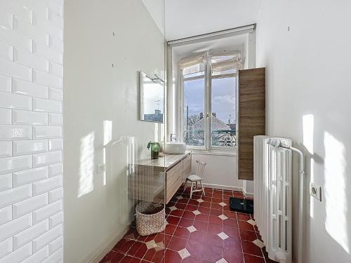 Charming bourgeois house – Précy town centre (Charming bourgeois house – Precy town centre) in Neuilly-en-Thelle