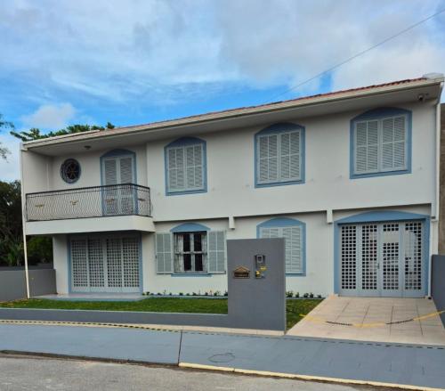 Casa na praia em Florianópolis – khách sạn tại Cachoeira do Bom Jesus