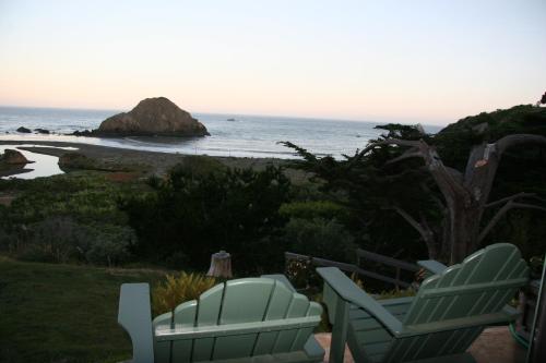 Elk Cove Inn & Spa - 주변 환경