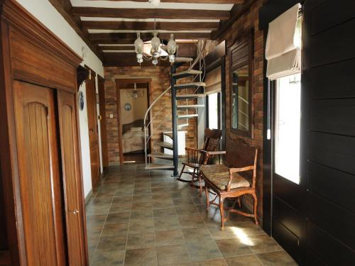 Előcsarnok, Five-Bedroom Holiday Home in Somme-Leuze in Somme-Leuze