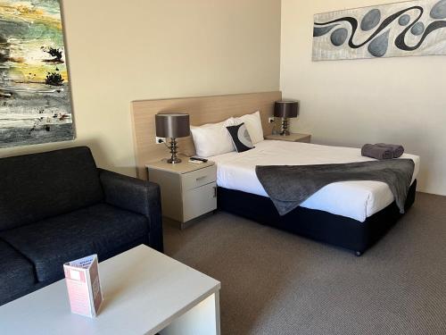 1 double bed