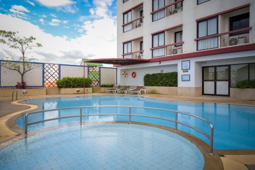 游泳池, Amora Tapae Hotel in 清邁