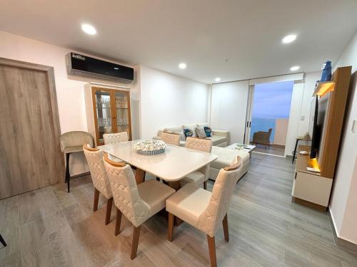 Sunset City Piso 17 Relájate frente al mar