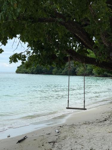 Beach, Flow stay koh samet 流宿 沙美島 in Samed City Center