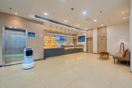 Hanting Hotel Beijing Zhanqian Square in Jianguomen & Railway Station