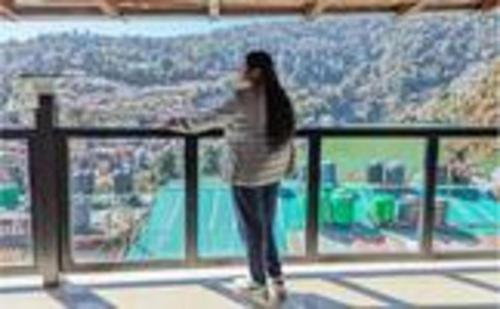 Naini Hill View Boho in Nainital