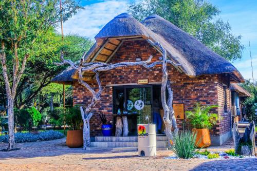 Exterior view, Manong Game Lodge in Lobatse